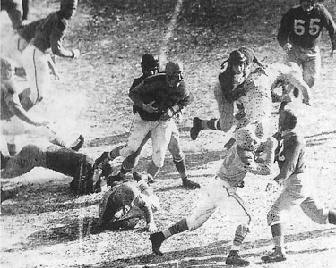 1945 NFL Championship Game Action